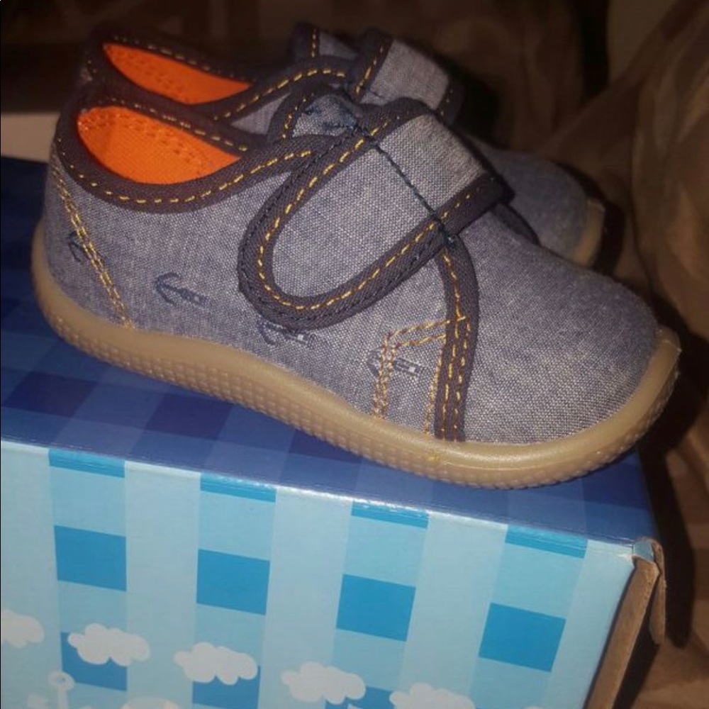 Baby shoes